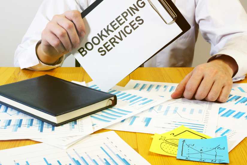 Unlocking the Advantages of Outsourcing Your Bookkeeping Services